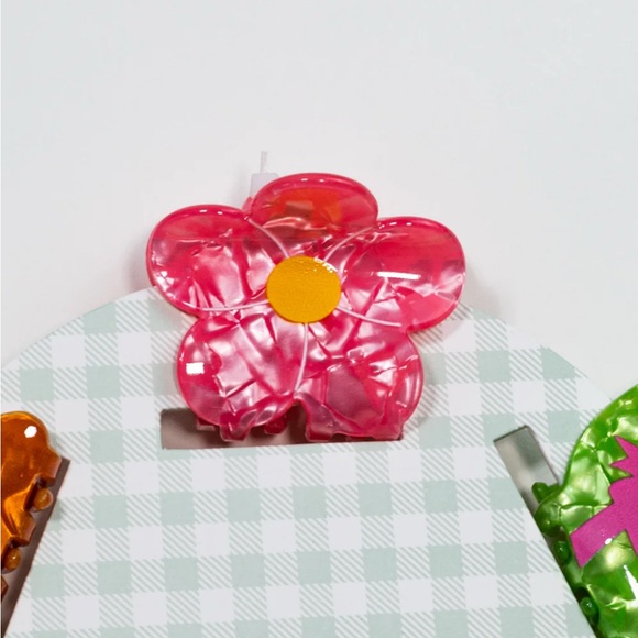 NWT 🐰🐣🌸🥕Piper K Easter Hair Claws Clips set of 5 - Picture 7 of 13